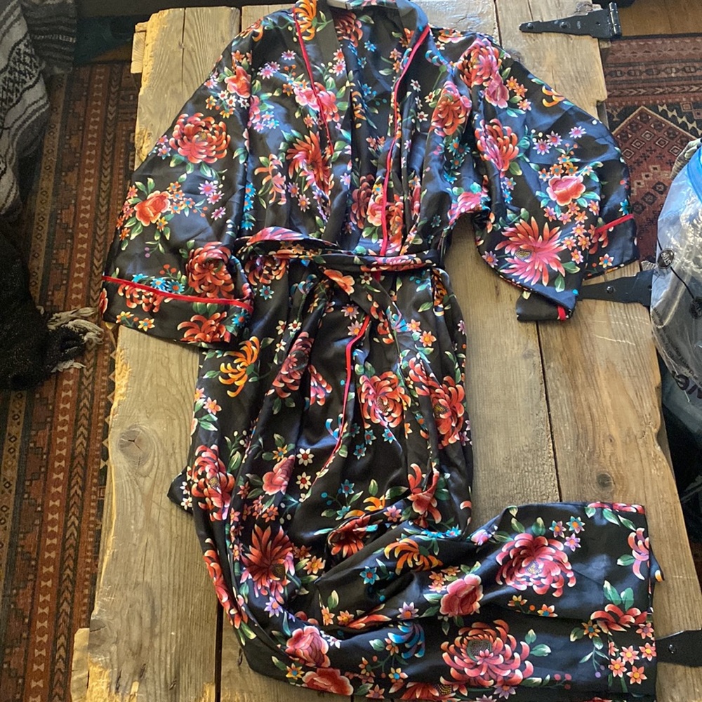 Vintage Josie Natori Long Robe